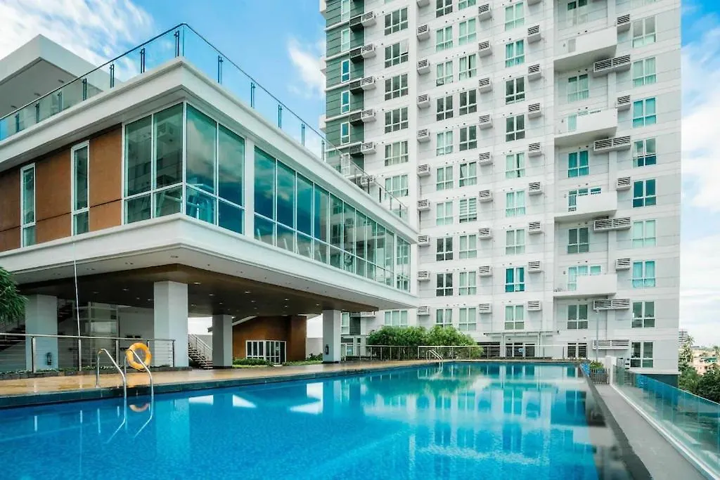Davao Central Suites 0*,